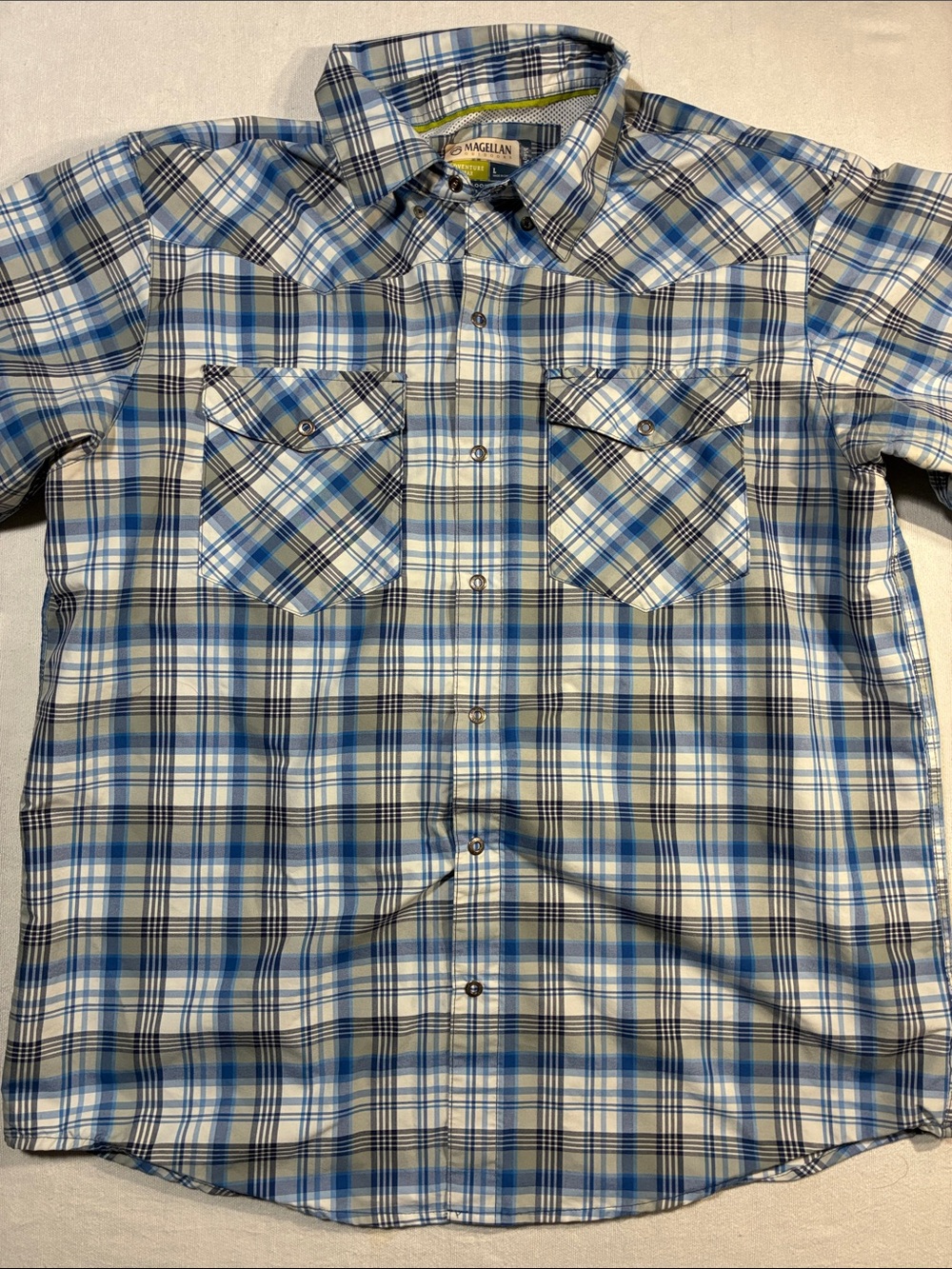 Magellan Outdoors Blue and White Plaid Short-Sleeve Button-Down Shirt